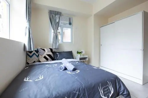 Large 110sqm 3 bedroom 2 min from MTR