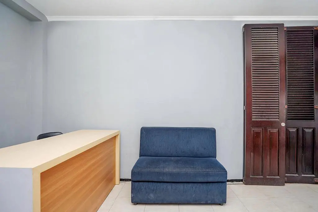 RedDoorz at Osuko Residence Sukomanunggal Jaya