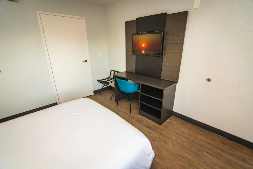 Motel 6-Lakeland, FL
