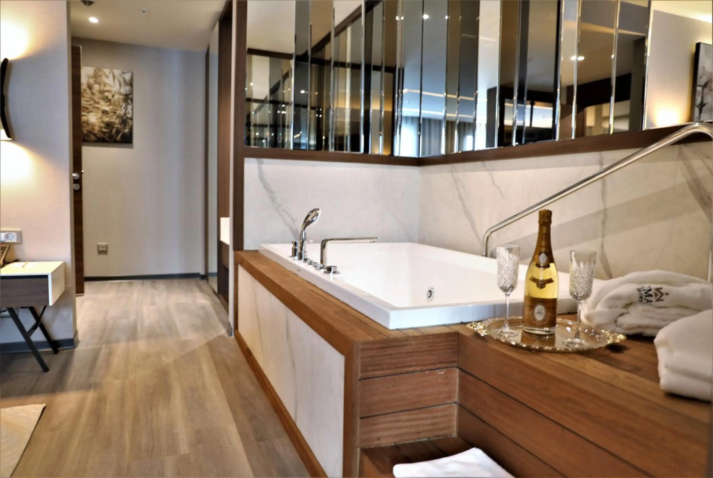 Limak Skopje Luxury Hotel