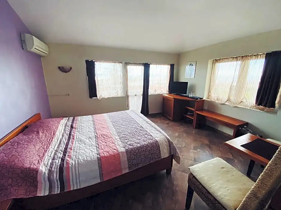 Hotel Fancy