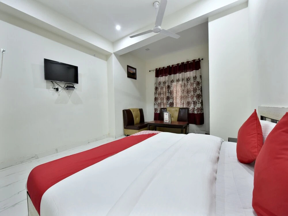 OYO 12662 Hotel Granite Peak