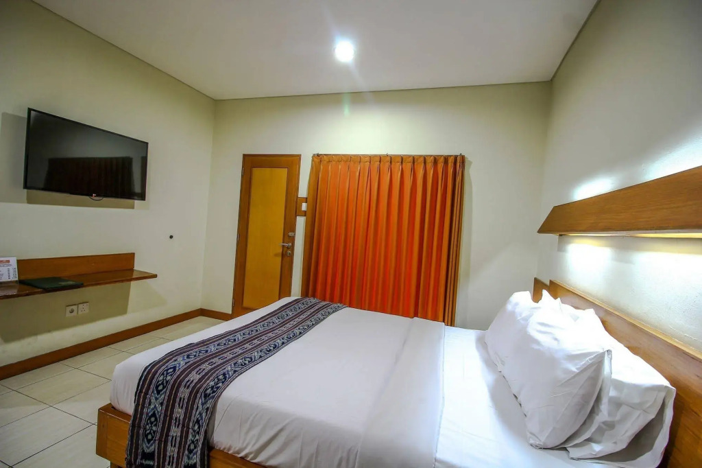 Paradiso Beach Inn