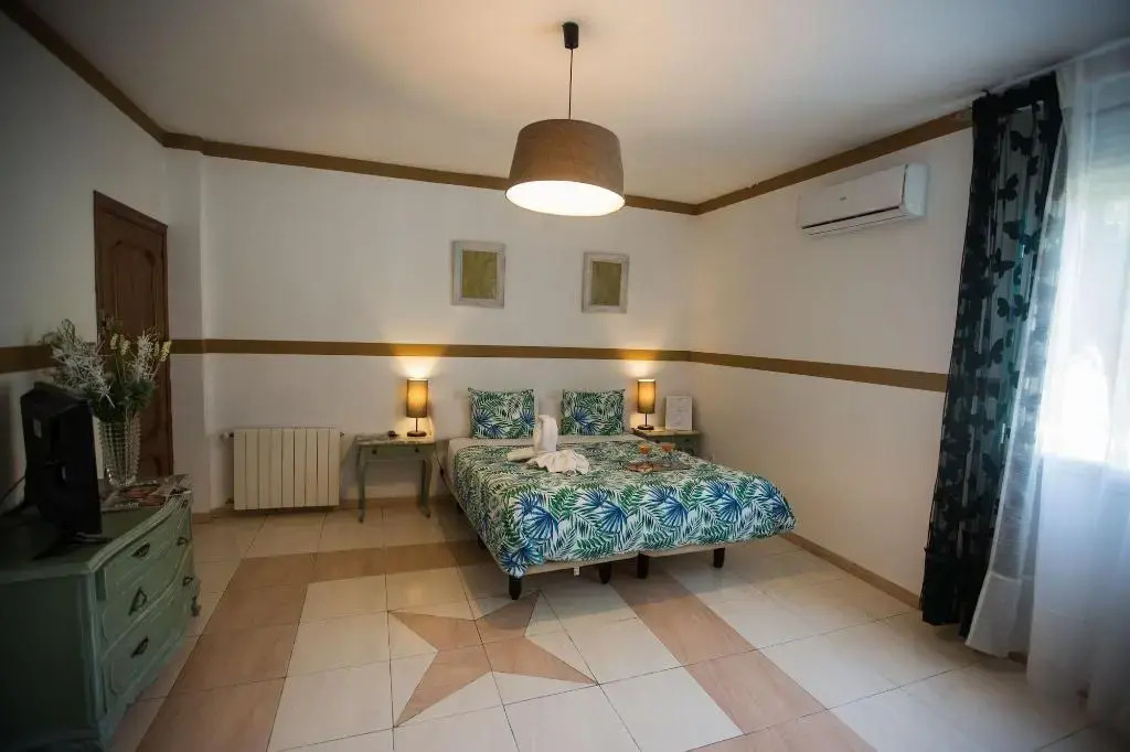Hostal Escala Suites