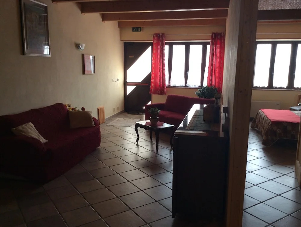 Villacolle Mery