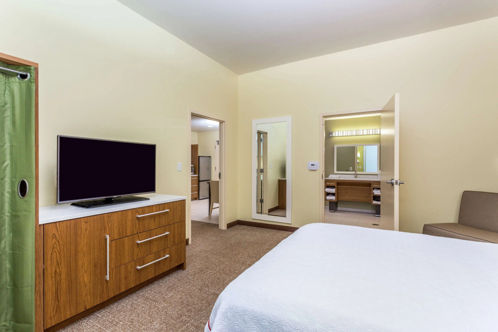 Home2 Suites by Hilton Albany Airport/Wolf Rd