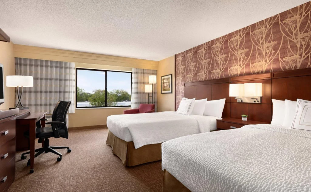 Courtyard by Marriott Greenville
