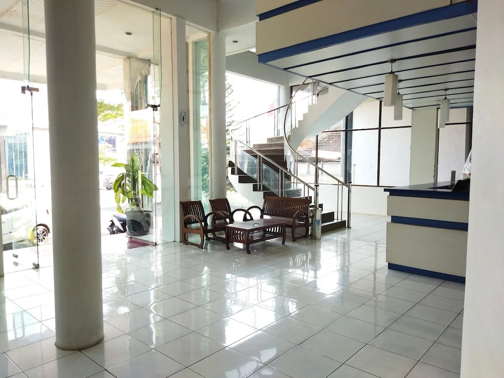 Hotel Kencana Jaya