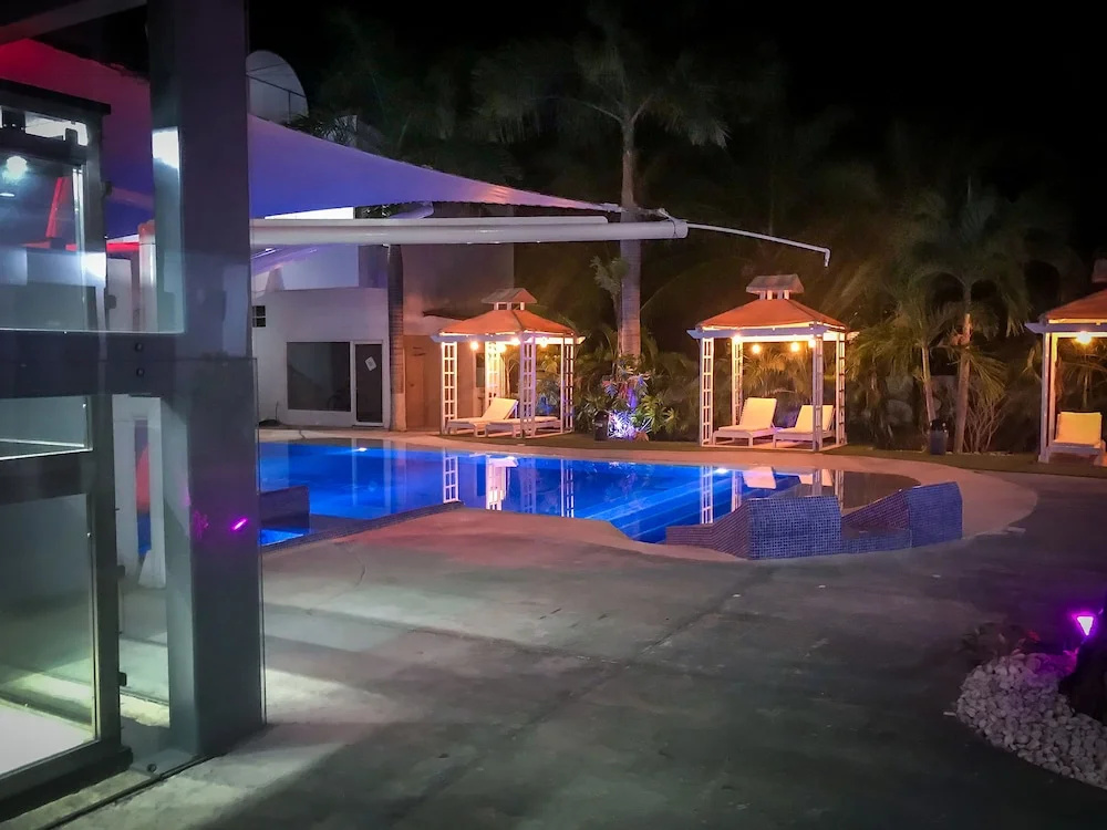 Sara Suites Ixtapa