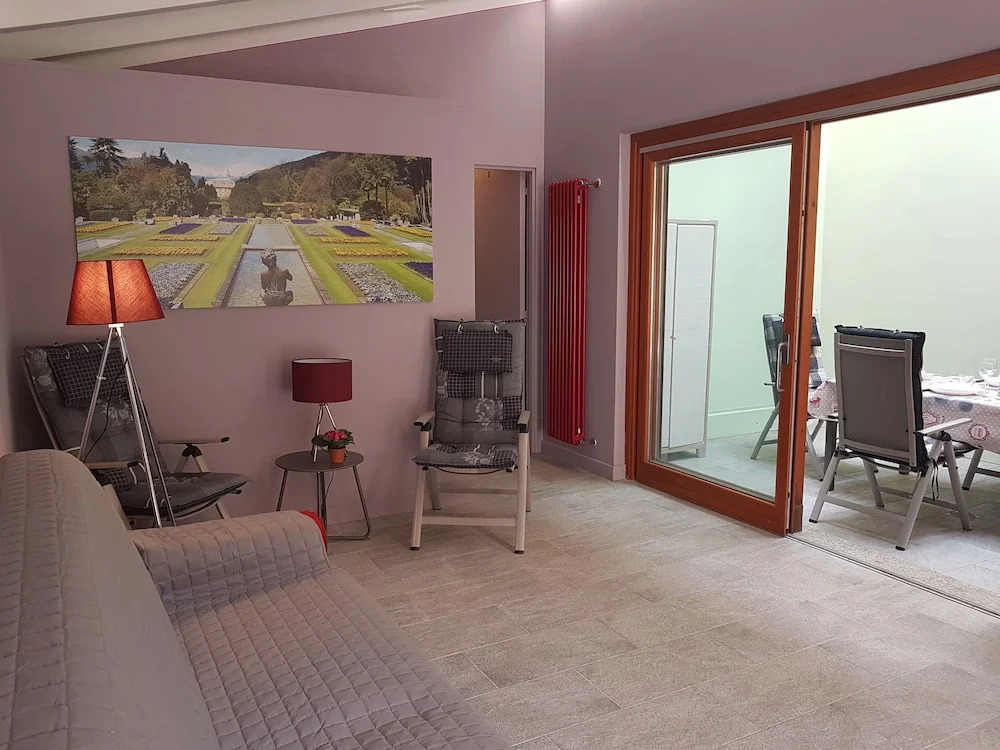 Il Borghetto Villa Pallante - Villa with Private Garden and Access to Swimming Pool