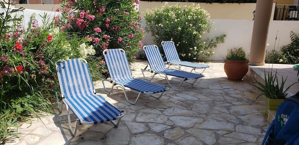Olivegrove Villa - Nestled in Olive Trees with Private Pool, by ZanteWize