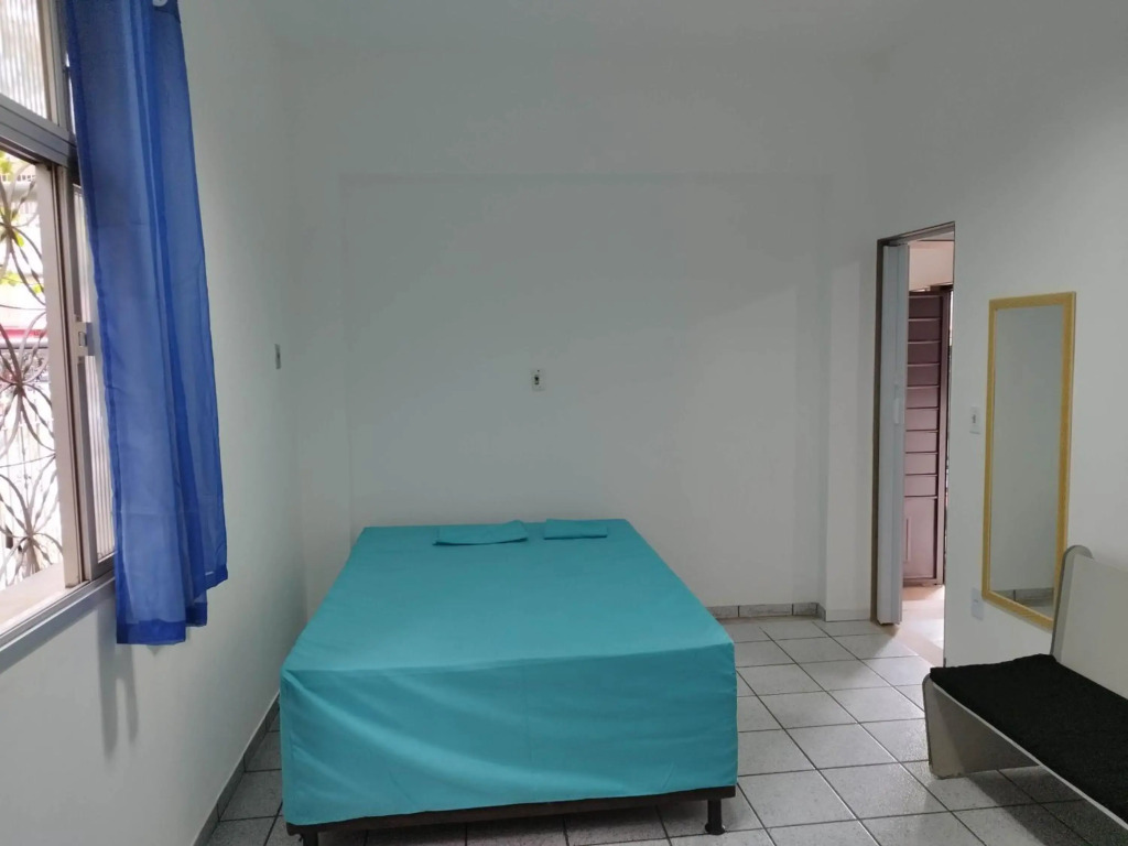 Apto Casa 13 térreo Cozinha Fogão Tv Ar cond Nova Toda sua Não divide Exc local