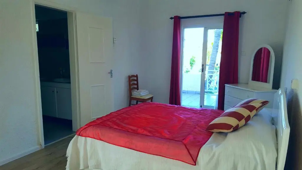 Tamier Complex, 4 bedroom, Flic en Flac