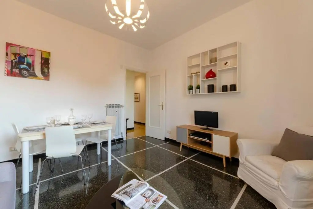 ALTIDO Family Apt for 6 located minutes from the Sea