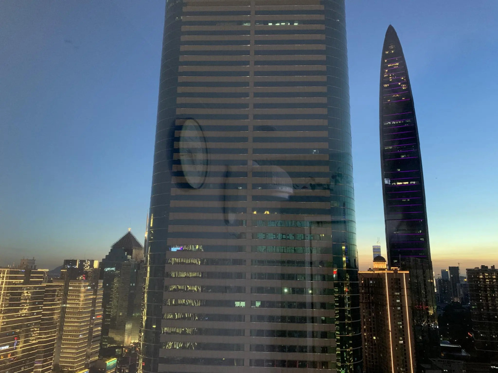 Sweet Dream Hostel (Shenzhen Luohu The Mixc Shopping Mall)