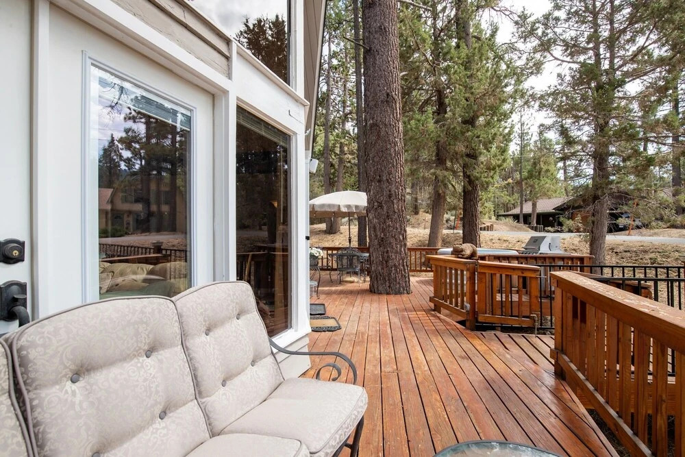 1807-living The Dream 3 Bedroom Home by RedAwning