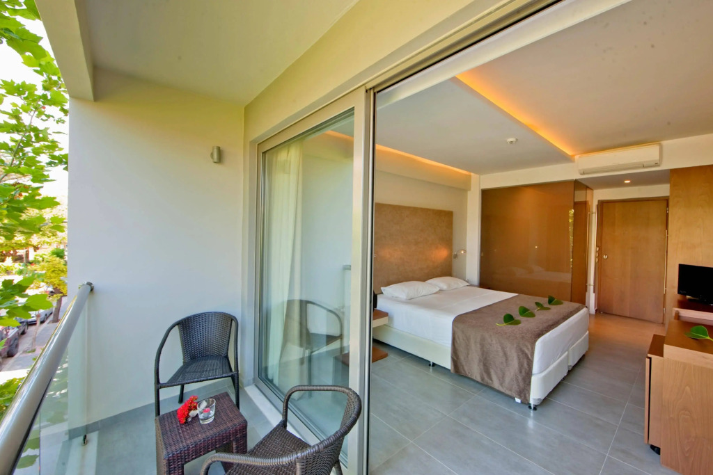 Oktober Downtown Boutique Hotel