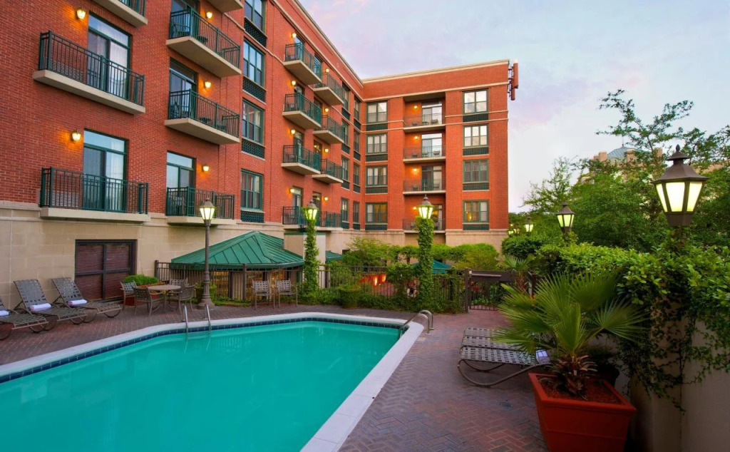 Courtyard by Marriott Savannah Downtown - Historic District