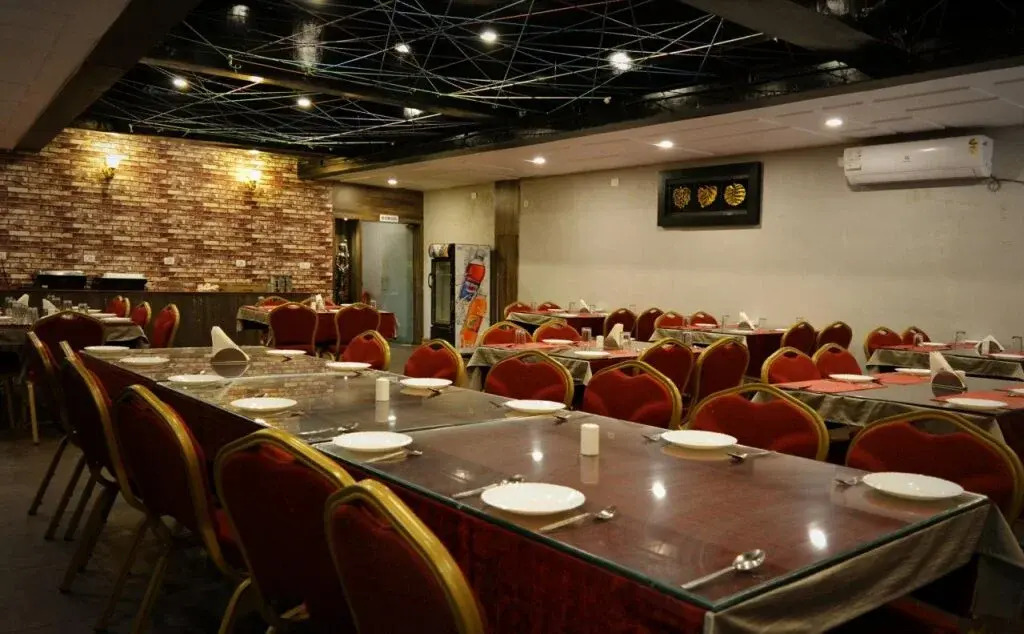 Hotel Sapphire International