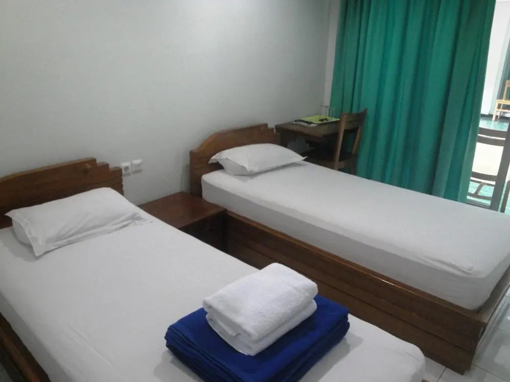 Hotel Trio