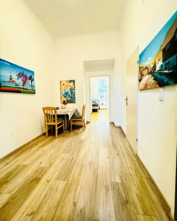 Affordable Stay Walk to Stadthalle