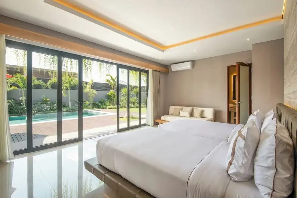 Exquisite 5BR Villa Premier Luxury in Seminyak