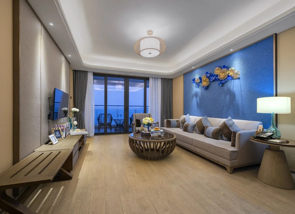 Grand Barony Hotel