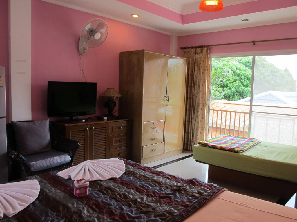 BB House Beach Residences