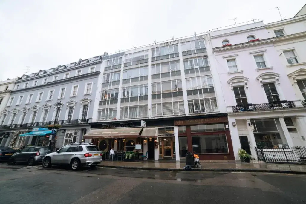 Modern Studio Flat. Central London. Zone 1.