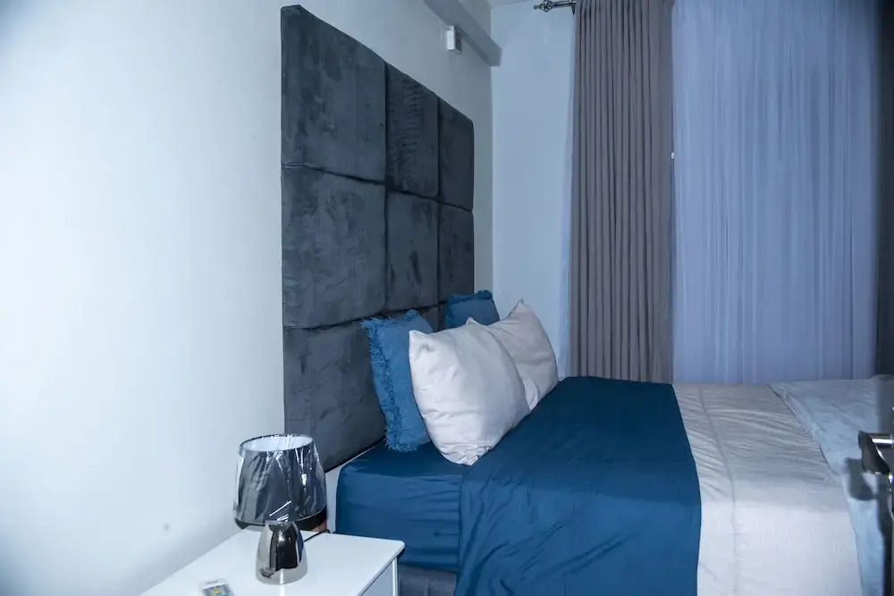 Lusaka Luxe - Your Private Oasis Awaits in the Heart of Zambia