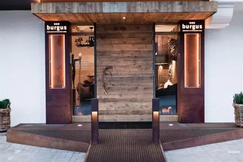 Burgus - Design Suites & Apartments