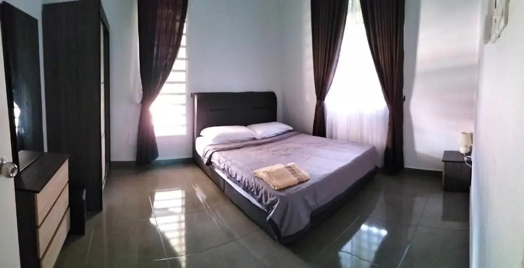 Wipah Guest House in Kampung Lundang, Kota Bharu
