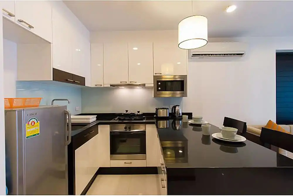N211 Regent Apartments