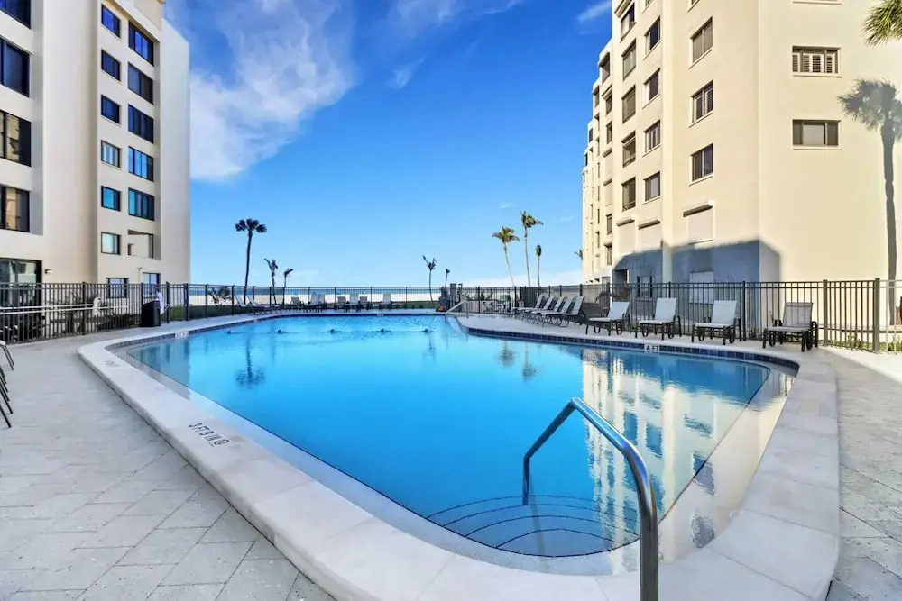 6672 Estero Blvd A511