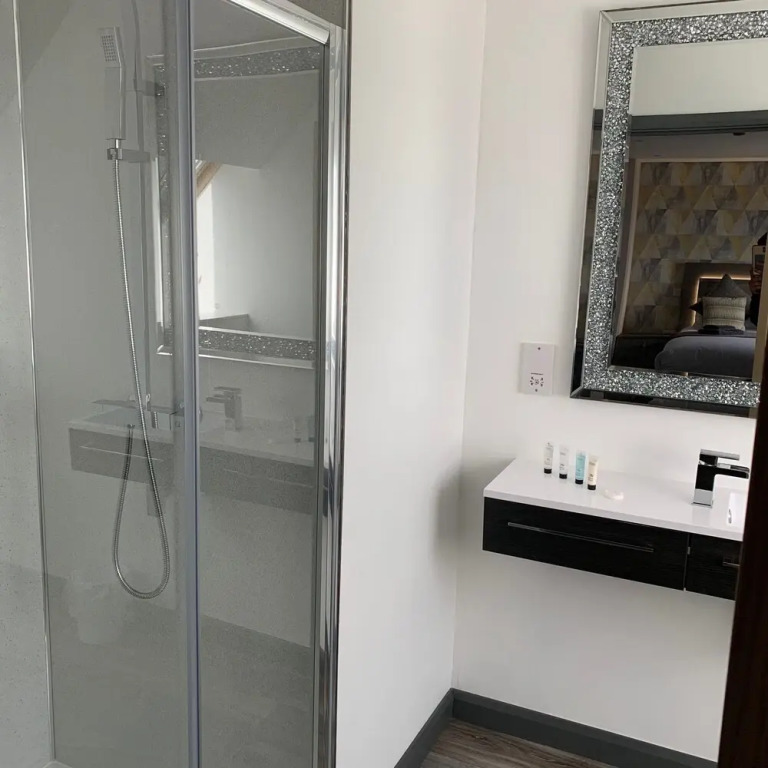 Sunset Studio Apartments