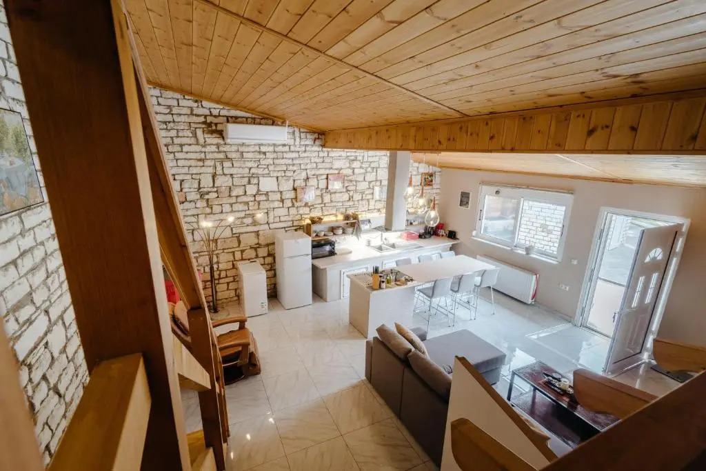 Kritamos Luxury Apartment