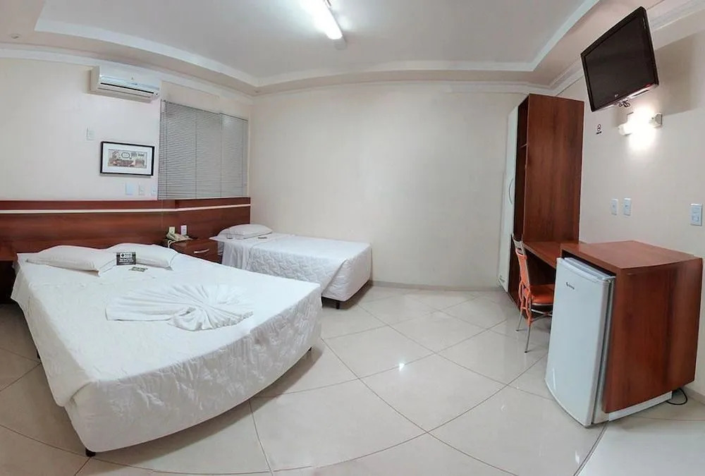 Dourados Center Hotel