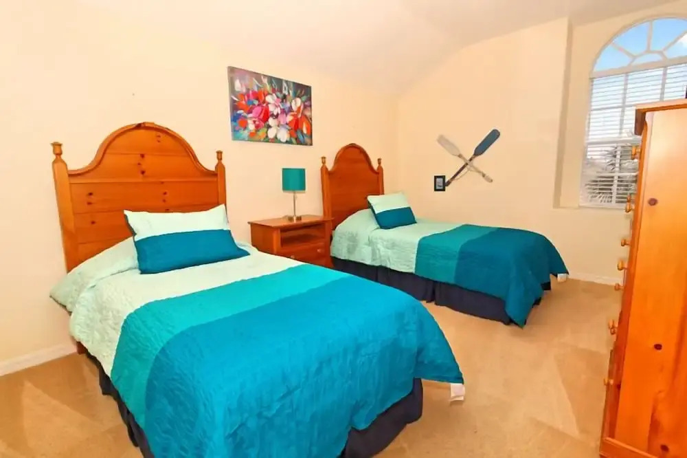 Luxury 5 Bedroom Villa with Secluded Pool/Spa in Glenbrook community near Orlando