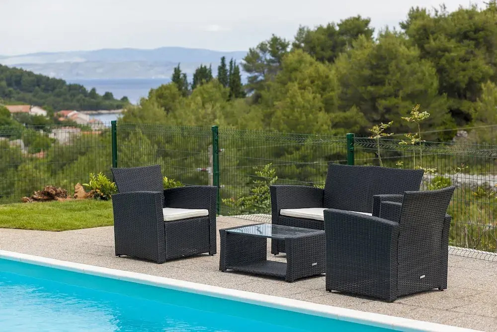 Star - With Swimming Pool - A3 Ruzmarin
