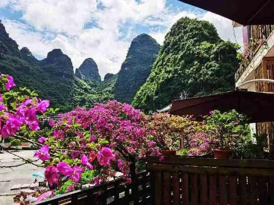 Limeng Xiaoshu (Yangshuo Shili Hualang)