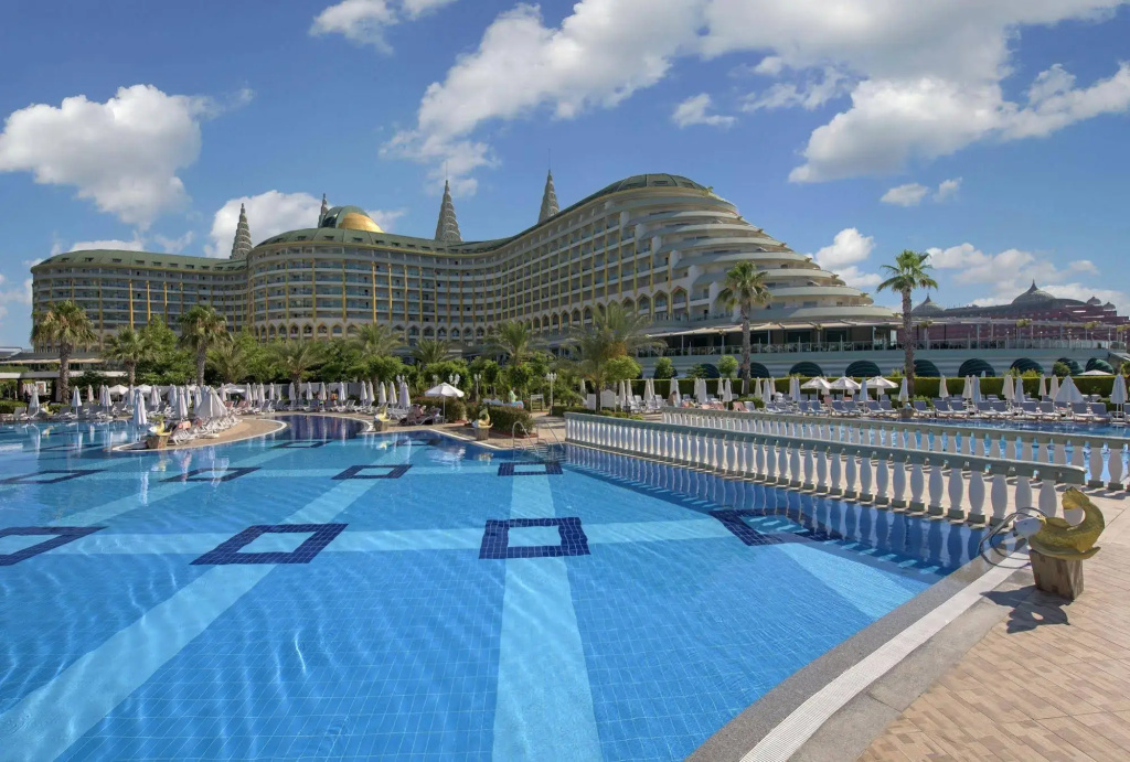Delphin Imperial Lara