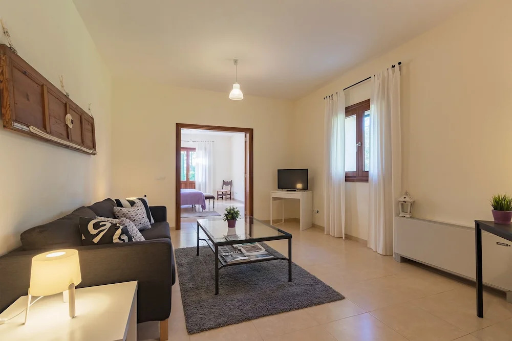 Divina - Santa Eugenia - Adults Only