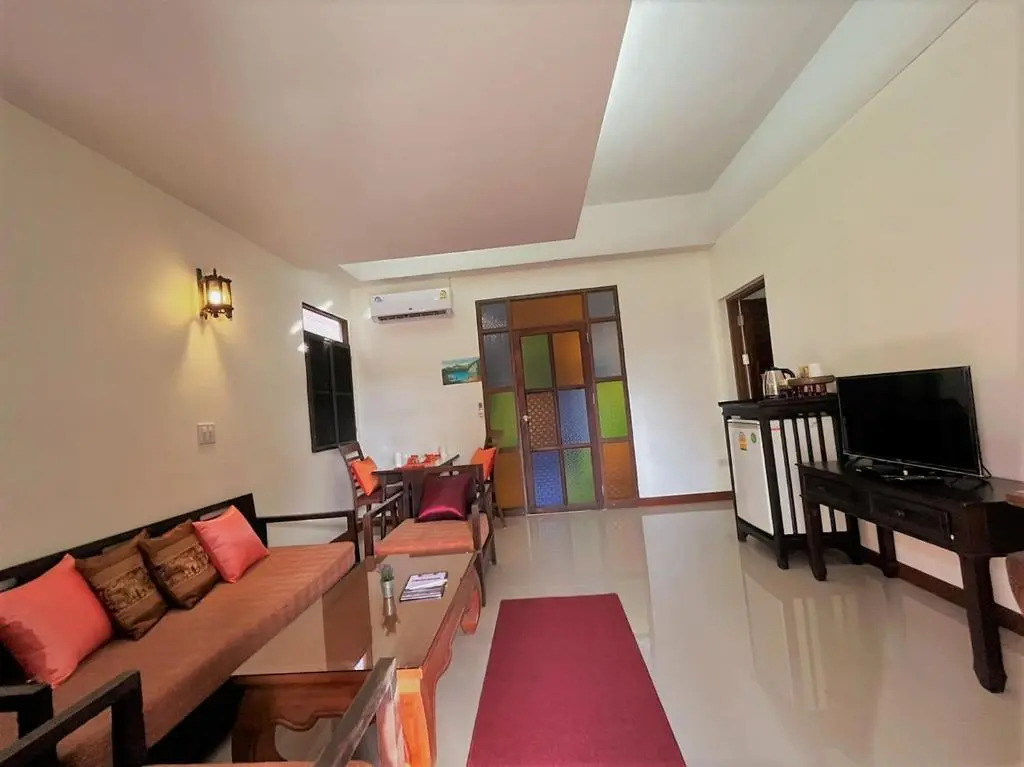 Rainforest Huahin Village Hotel