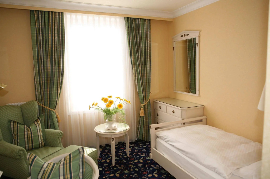 Moknis Palais Hotel & SPA