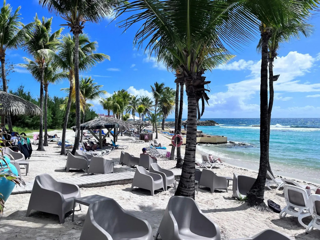 Caribluewave Appartements Manganao