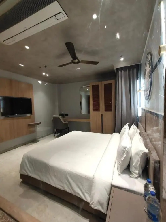 Aceotel Select Aria, Bhopal -A Luxury Boutique Hotel