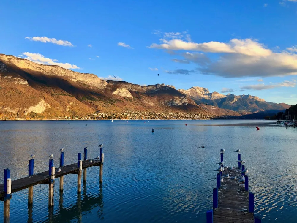 1 bedroom with elevator in downtown Annecy