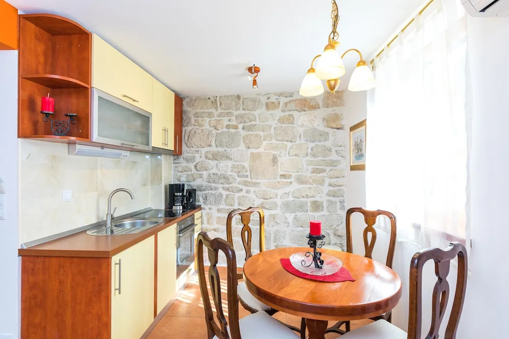 Apartments Perla
