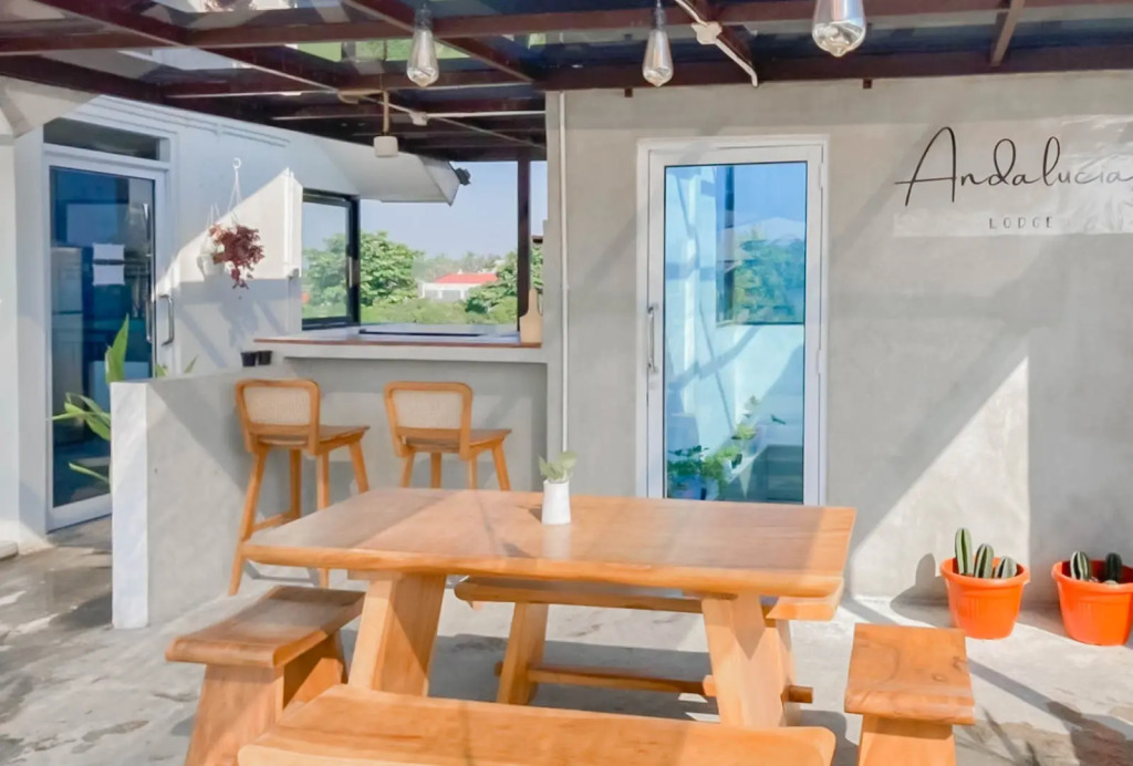 Sans Hotel Andalucia Pasteur Bandung