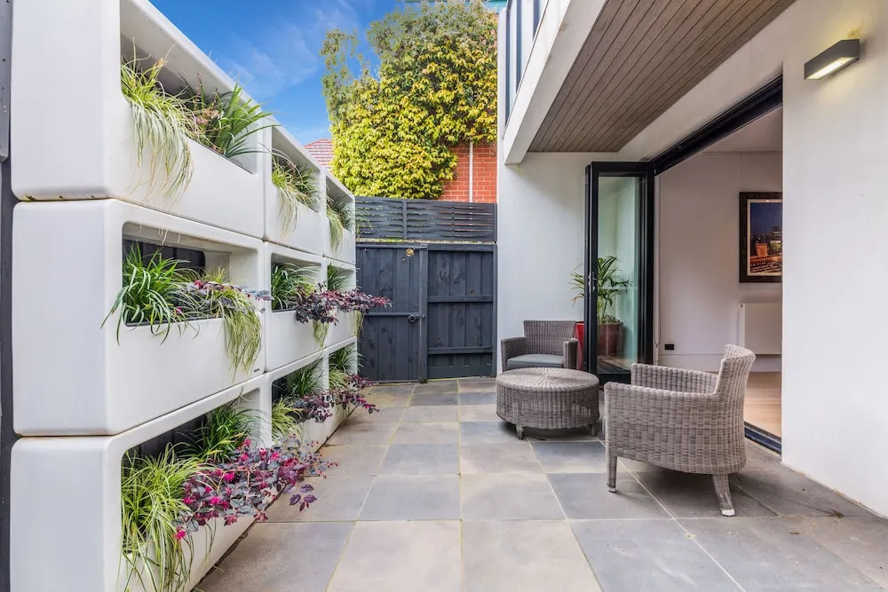 Luxury Designer Townhouse Parking